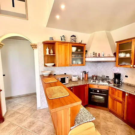度假居 Margherita Con Vista Mare, Wi Fi, Parcheggio E Privata 努马纳