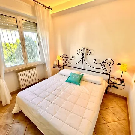 Margherita Con Vista Mare, Wi Fi, Parcheggio E Privata 努马纳